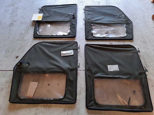 Hummer - hmmwv - deuren set (4 stuks) - afbeelding 2 van  6