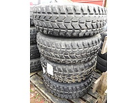 Hummer 12-bolt + spacers - 37" 8x165,1 - velg (4x) - afbeelding 2 van  6