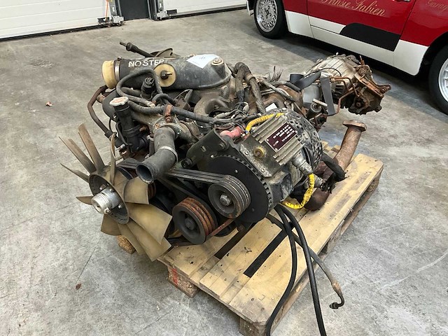 Hummer 3l 80 6,2 liter diesel powerpack - afbeelding 9 van  13