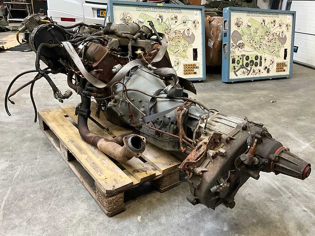 Hummer 3l 80 6,2 liter diesel powerpack - afbeelding 5 van  13