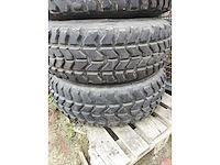 Hummer 8-bolt + spacers - 37" 8x165,1 - velg (4x) - afbeelding 2 van  8