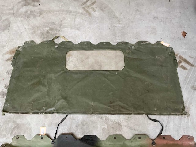 Hummer achterzeil (3x) - afbeelding 4 van  4