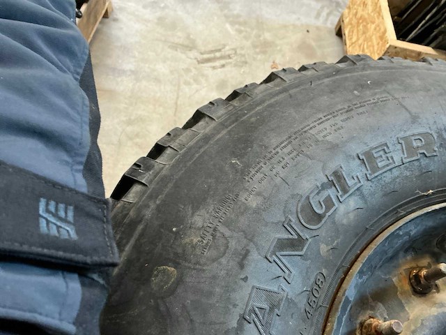 Hummer band met velg (4x) - afbeelding 8 van  8