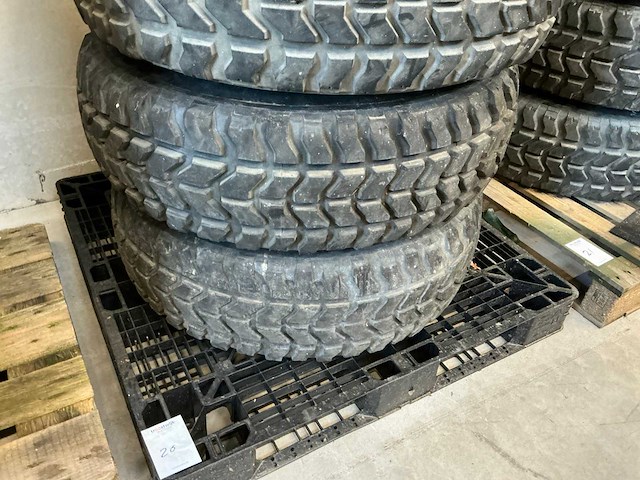 Hummer band met velg (4x) - afbeelding 4 van  5