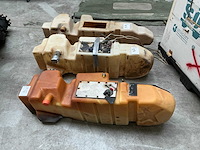 Hummer brandstoftank (3x) - afbeelding 1 van  4