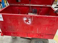 Hummer gereedschapswagen met inhoud - afbeelding 8 van  8