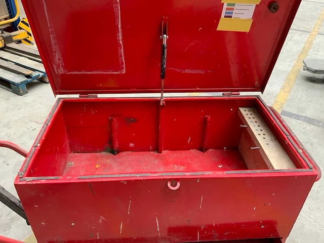 Hummer gereedschapswagen - afbeelding 7 van  8