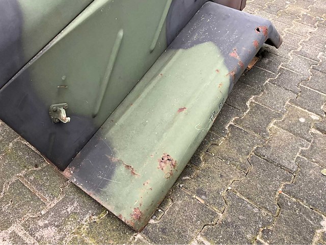 Hummer m900 front/ motorkap - afbeelding 5 van  6