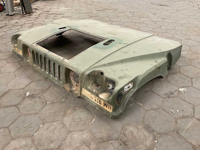 Hummer motorkap - afbeelding 3 van  5