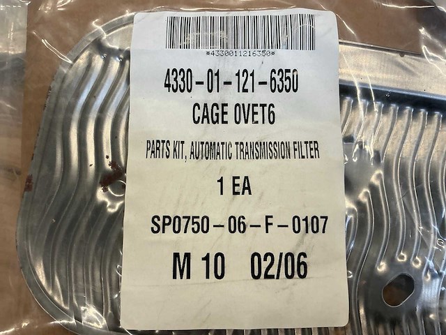 Hummer transmissie oliefilter - afbeelding 1 van  3