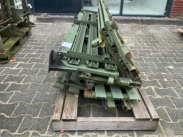 Hummer uitklapbare banken (5x) - afbeelding 3 van  4