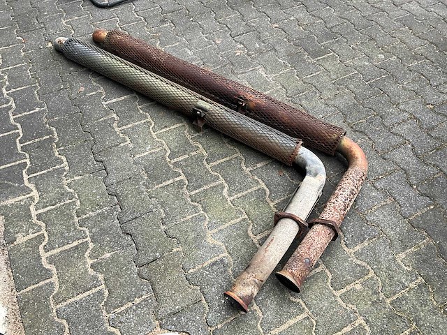 Hummer uitlaat (2x) - afbeelding 1 van  1
