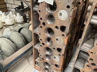 Hummer v8 diesel cilinder head set - afbeelding 3 van  3