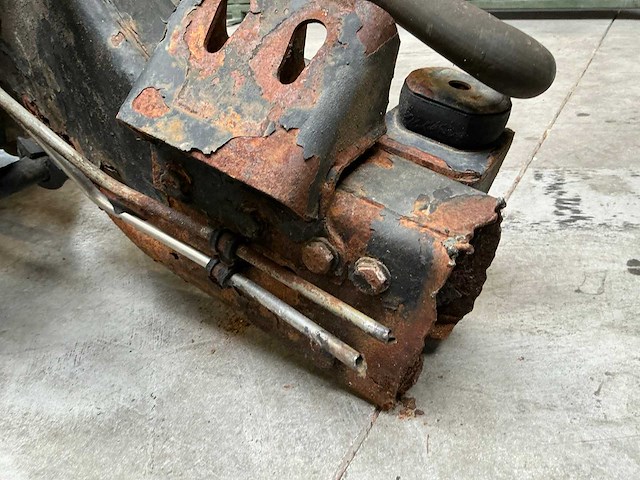 Hummer voor chassis - afbeelding 7 van  9