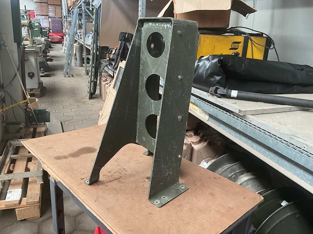 Humvee antennebevestigingsbeugel (4x) - afbeelding 2 van  5