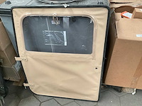 Humvee door - afbeelding 1 van  2