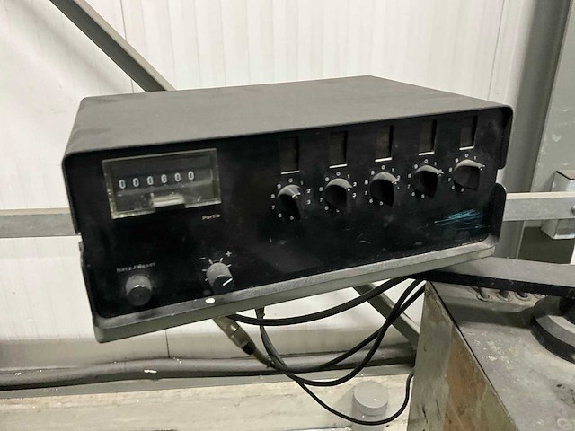 Hunkeler bst df papier snijmachine - afbeelding 6 van  8