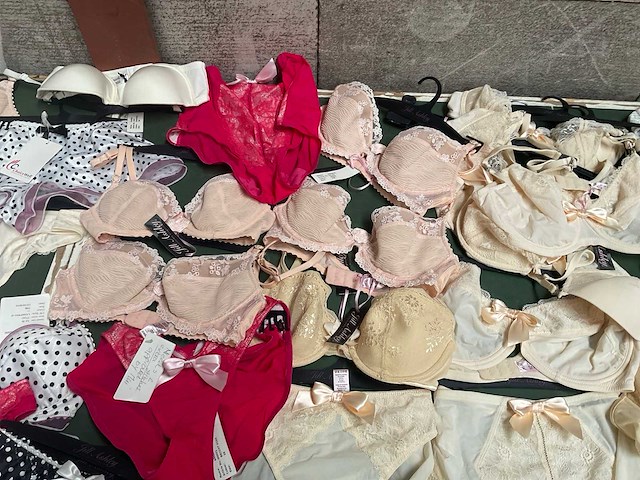 Hunkemoller & jill ashley lingerie (180x) - afbeelding 3 van  21