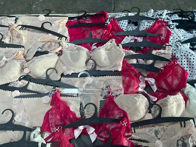 Hunkemoller jill ashley ondergoed lingerie (180x) - afbeelding 9 van  22