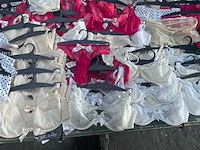 Hunkemoller jill ashley ondergoed lingerie (180x) - afbeelding 11 van  22