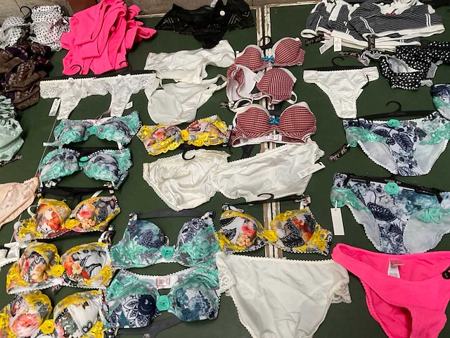 Hunkemoller jill ashley ondergoed & lingerie (375x) - afbeelding 1 van  7