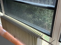Hunter douglas - elektrisch bedienbaar rolgordijn (8x) - afbeelding 4 van  5