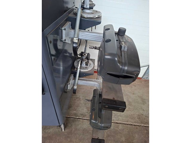 Hunter s811. hta-mb-e banden uitlijnapparaat - afbeelding 12 van  14