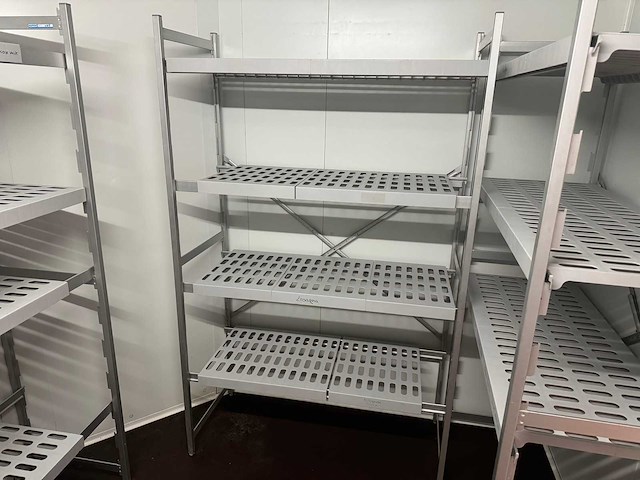 Hupfer - kunststof stelling - afbeelding 1 van  4