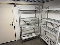 Hupfer - kunststof stelling - afbeelding 1 van  4