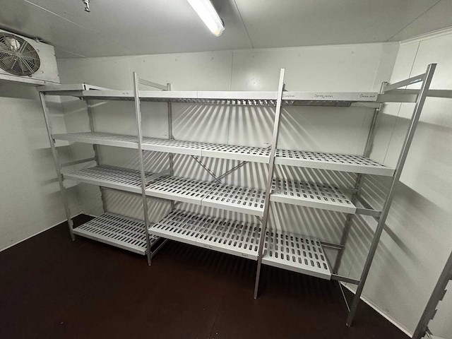 Hupfer - kunststof stelling - afbeelding 1 van  5