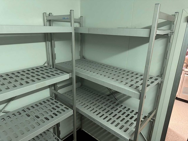 Hupfer - kunststof stelling - afbeelding 2 van  4