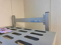 Hupfer - kunststof stelling - afbeelding 3 van  3