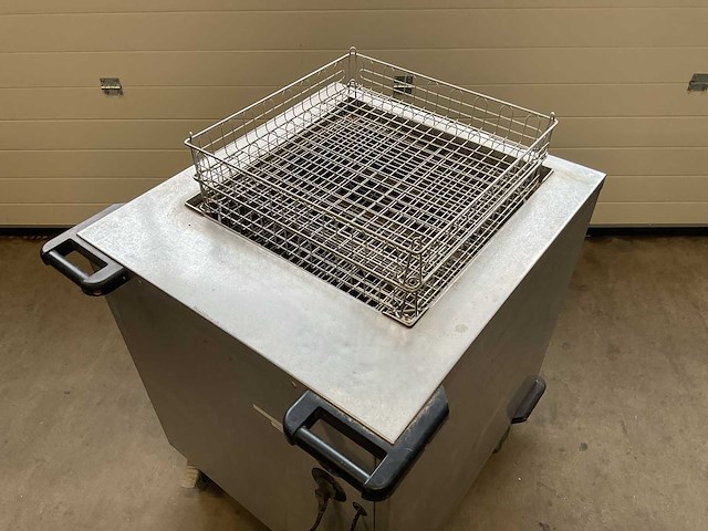 Hupfer 50-50 korvenstapelaar met geforceerde verwarming - afbeelding 2 van  4