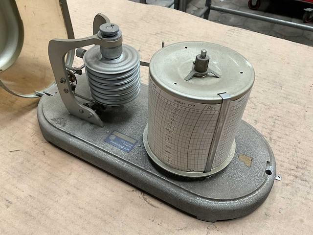 H.u.pillekamp vintage marine barograph - afbeelding 2 van  7