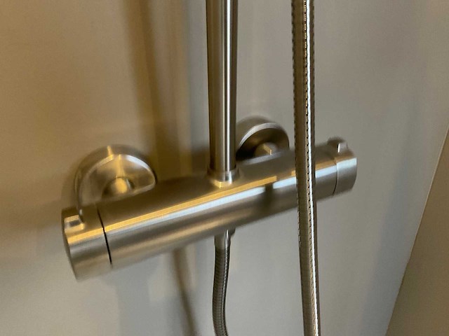 Hüppe solvapro+ douchedeur met douchesysteem - afbeelding 5 van  7