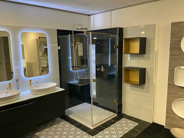 Huppe / villeroy&boch douchecombinatie - afbeelding 1 van  11