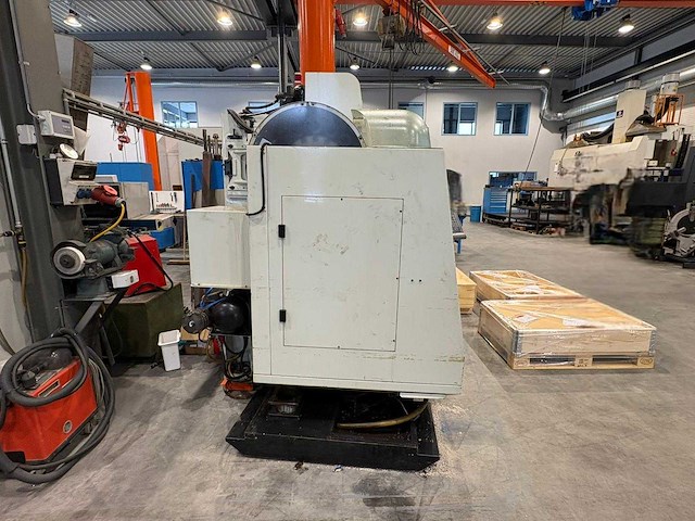 Hurco - 2004 - vm1 – verticaal cnc-bewerkingscentrum - afbeelding 3 van  8