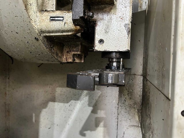 Hurco - bmc 4020 - cnc-milling machine - afbeelding 9 van  11