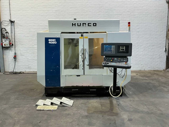 Hurco - bmc 4020 - cnc-milling machine - afbeelding 1 van  21