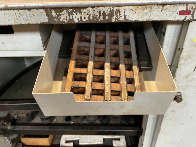 Huré s.a. mu6 universele freesmachine - afbeelding 15 van  27