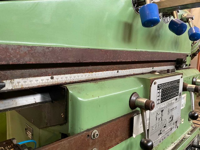 Huré s.a. mu6 universele freesmachine - afbeelding 24 van  27