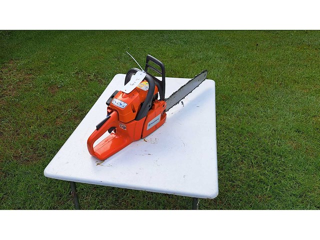 Husqvarna - 2008 - 235 x torq - kettingzaag - afbeelding 2 van  5