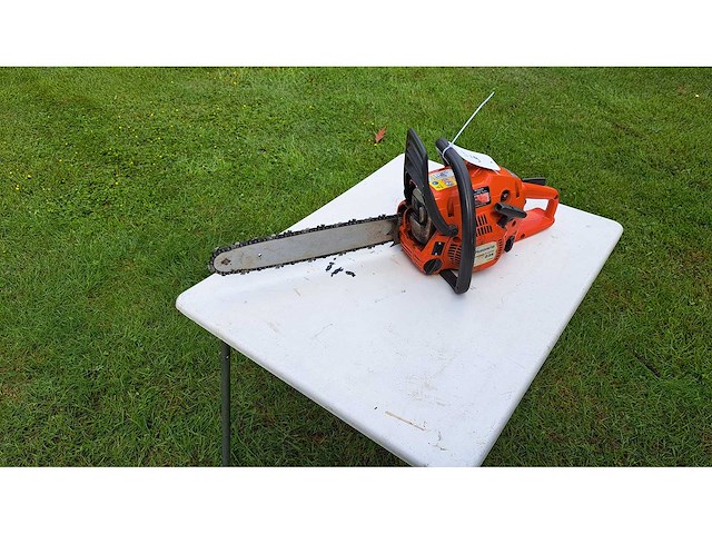 Husqvarna - 2008 - 235 x torq - kettingzaag - afbeelding 4 van  5