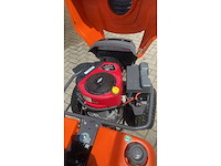 Husqvarna - 2012 - r216 - zitmaaier - afbeelding 5 van  7