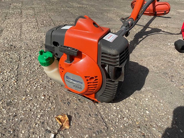 Husqvarna - 335r x-serie - bosmaaier - afbeelding 2 van  3
