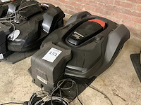 Husqvarna - auto mower 450 - robot lawn mower - afbeelding 1 van  6