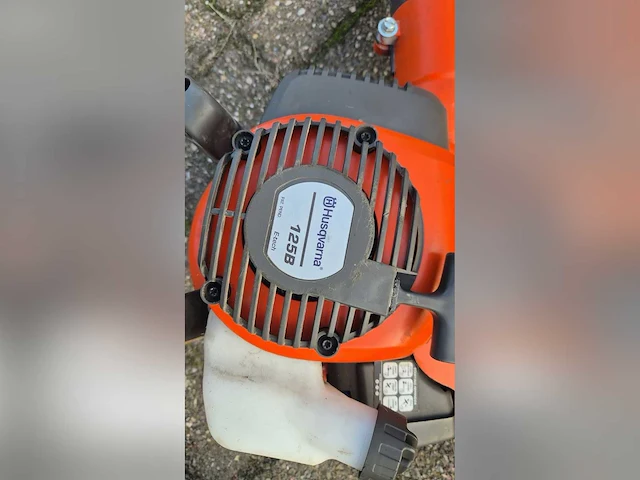 Husqvarna - bladblazer - afbeelding 4 van  4