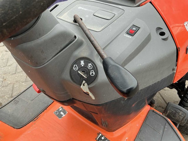 Husqvarna - cth 174 - zitmaaier - afbeelding 6 van  8
