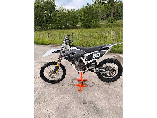 Husqvarna - fc 250 - 4 takt - crossmotor - motorfiets - afbeelding 2 van  5