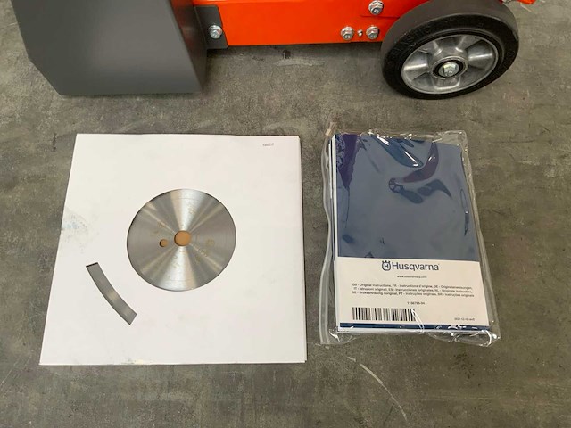 Husqvarna - fs 400 lv - vloerzaag inclusief blad - afbeelding 6 van  9